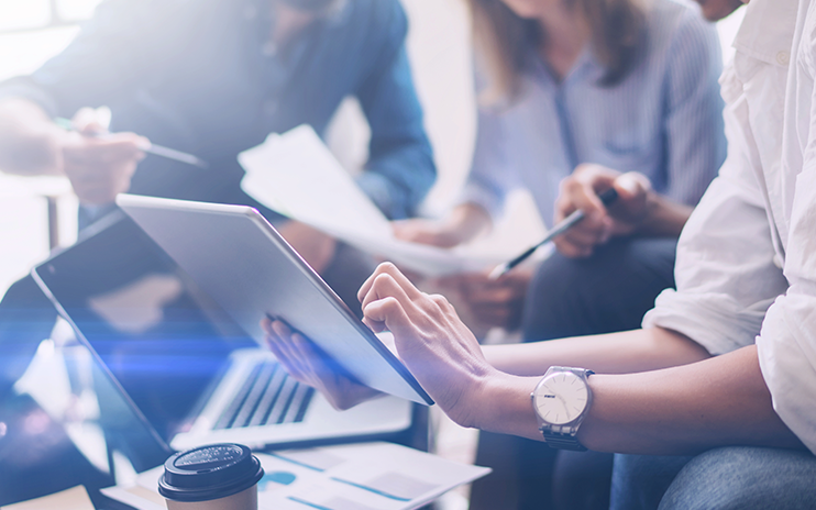 5 aspecte la care sa fii atent atunci cand alegi o platforma B2B ecommerce