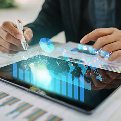 SeniorVisualBI este utilizat de peste 150 de companii