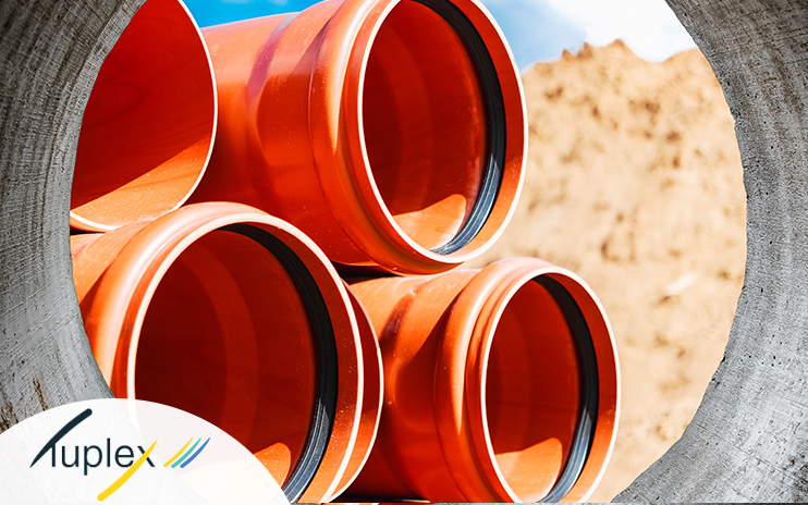 tuplex plastic a ales sistemele integrate ERP si Business Intelligence de la Senior Software