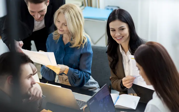 tendinte in hr pentru 2024 software gestiune resurse umane sincron hr