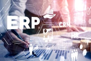 Sistem-ERP-vs-CRM-Diferente-si-asemanari-dintre-un-ERP-si-un-soft-CRM-social-media BG
